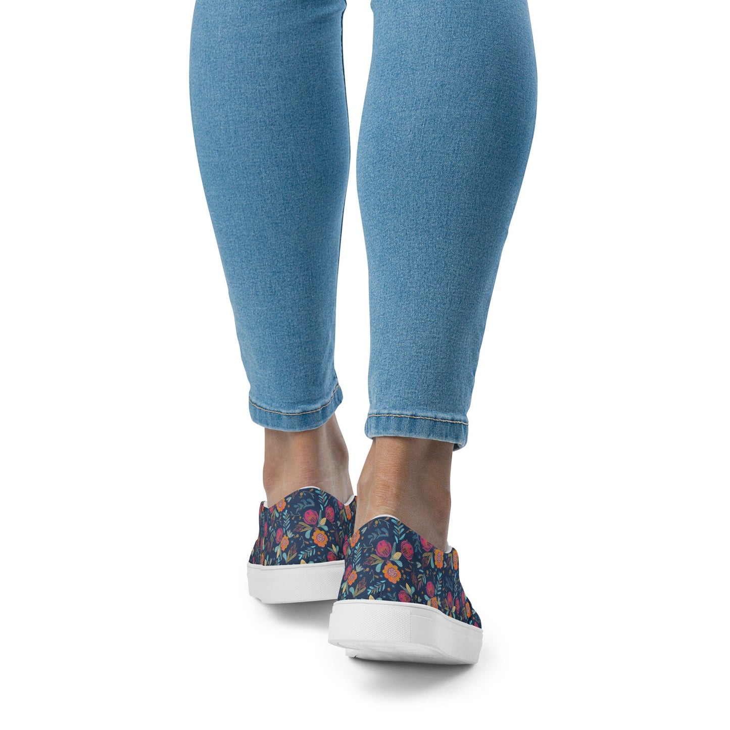 Winterberry Women’s slip - on canvas - Sola Shoe