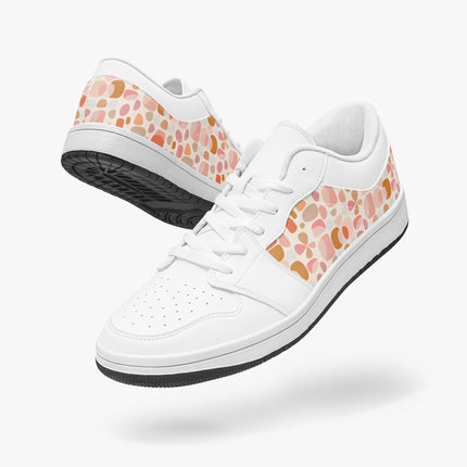 Gloob Low - Top Leather Sneakers - White/Black - Sola Shoe