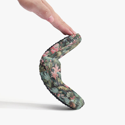 Pink Palm Sleepers – Tropical Comfort with a Pop of Pink - Sola Shoe